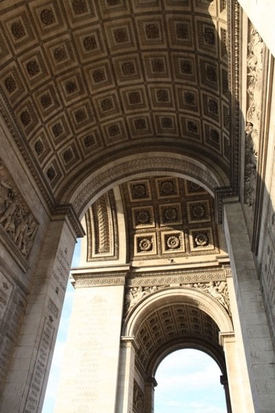 internal arch arc de triomphe