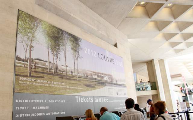 ticket-machines_musee-louvre