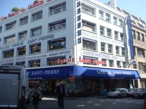 Place St. Pierre is the heart of discount fabrics in Paris