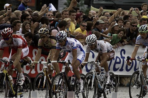 Watch the Tour de France finish line in Paris 2012