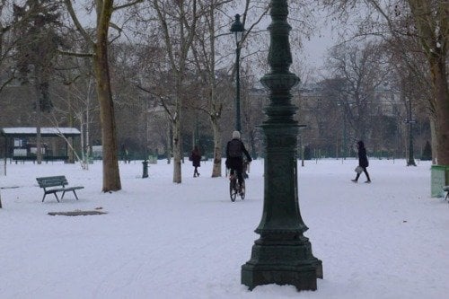 Winter bike in Paris