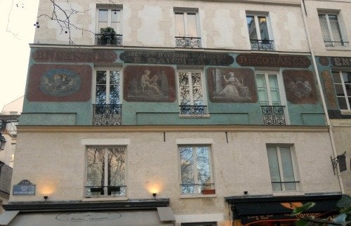 Frescos Rue des Grands Degres Paris