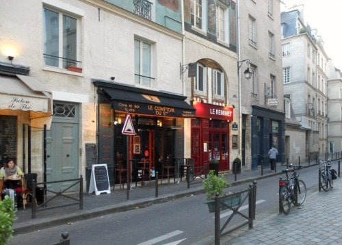 Rue des Grands Degres Paris