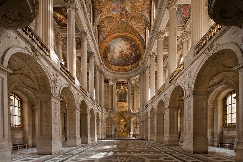 Versailles Tour VIP Classic Walks Paris Chapel