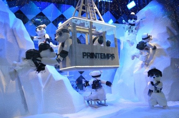 Printemps Prada Christmas Windows Snow Bears
