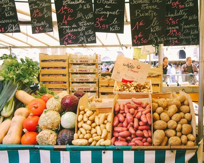 Marché Notre Dame of Versailles market produce fresh Paris