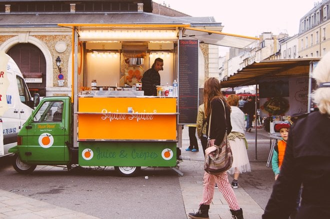 Marché Notre Dame of Versailles market produce fresh Paris fresh juice