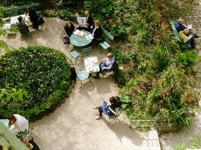 cafe romantique paris-1