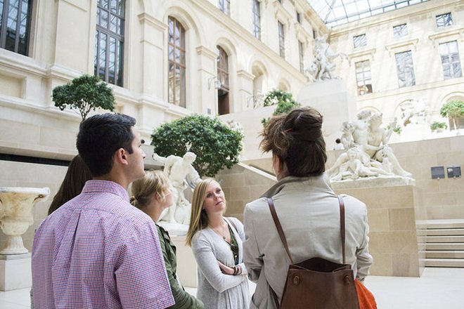 Louvre Crash Course for Families. Image by Context Travel.