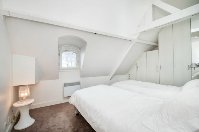 Paris 2 Bedroom Apartment for Sale Place des Vosges Bedroom