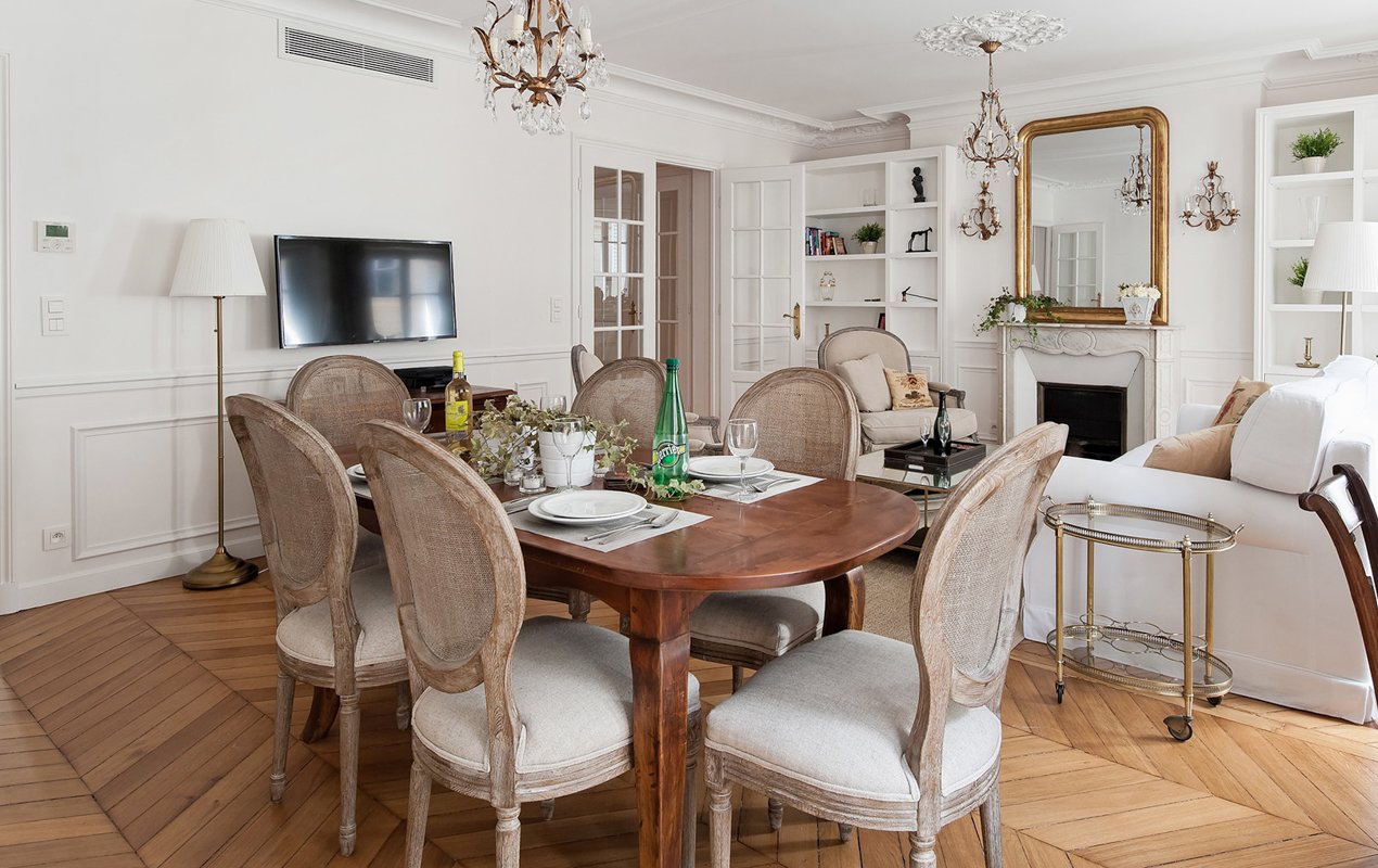 The Montagny - 2 Bedroom Rental by the Eiffel Tower! From Paris Perfect