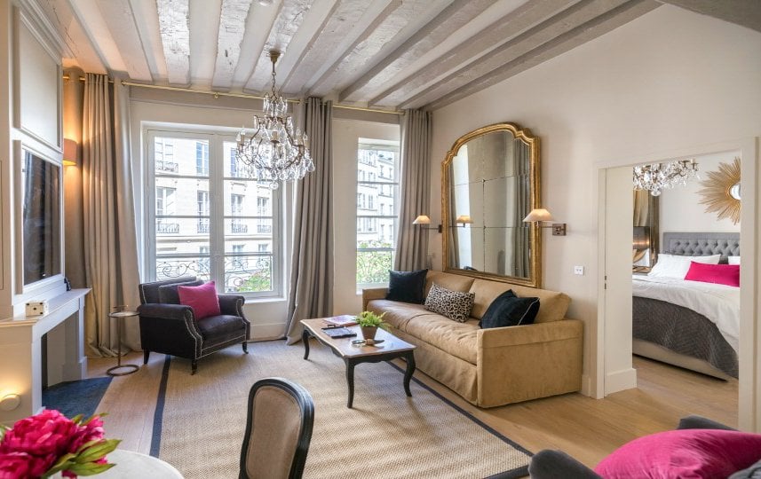 Decorating 25 Place Dauphine - Apartment Rentals by Paris Perfect