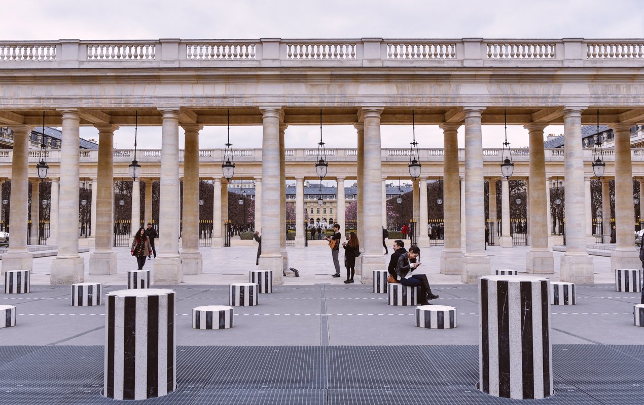 Small Group Literature Walking Tour in Paris