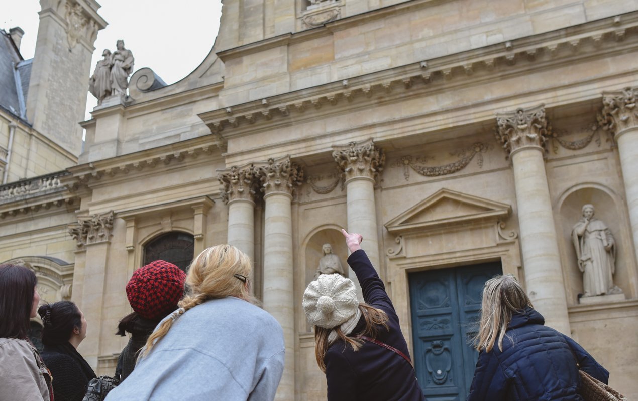 Small Group Literature Walking Tour in Paris