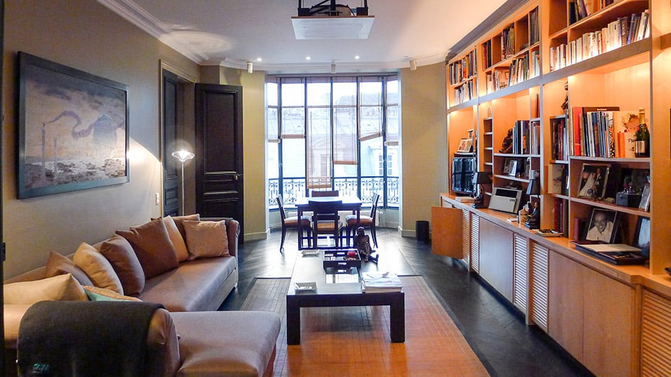 Book 3 bedroom stunning luxury apartment in Paris 7th arrondissement