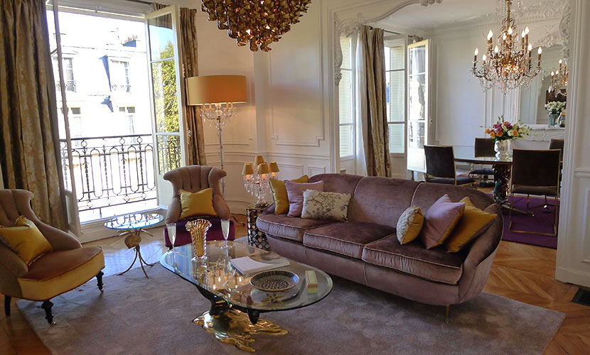 Luxurious 2 Bedroom Paris Apartment with Stunning Eiffel Tower Views