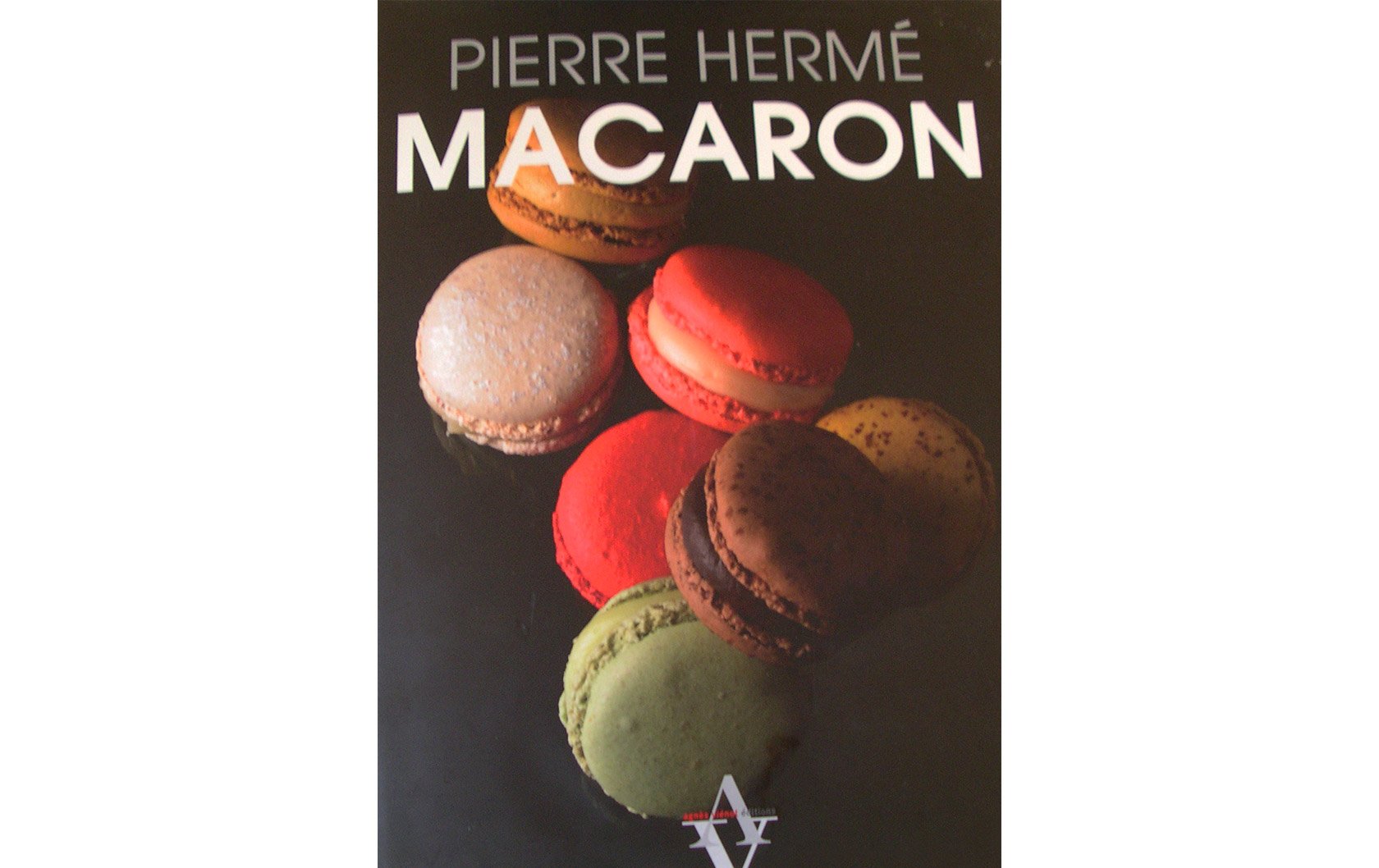 macaron-book