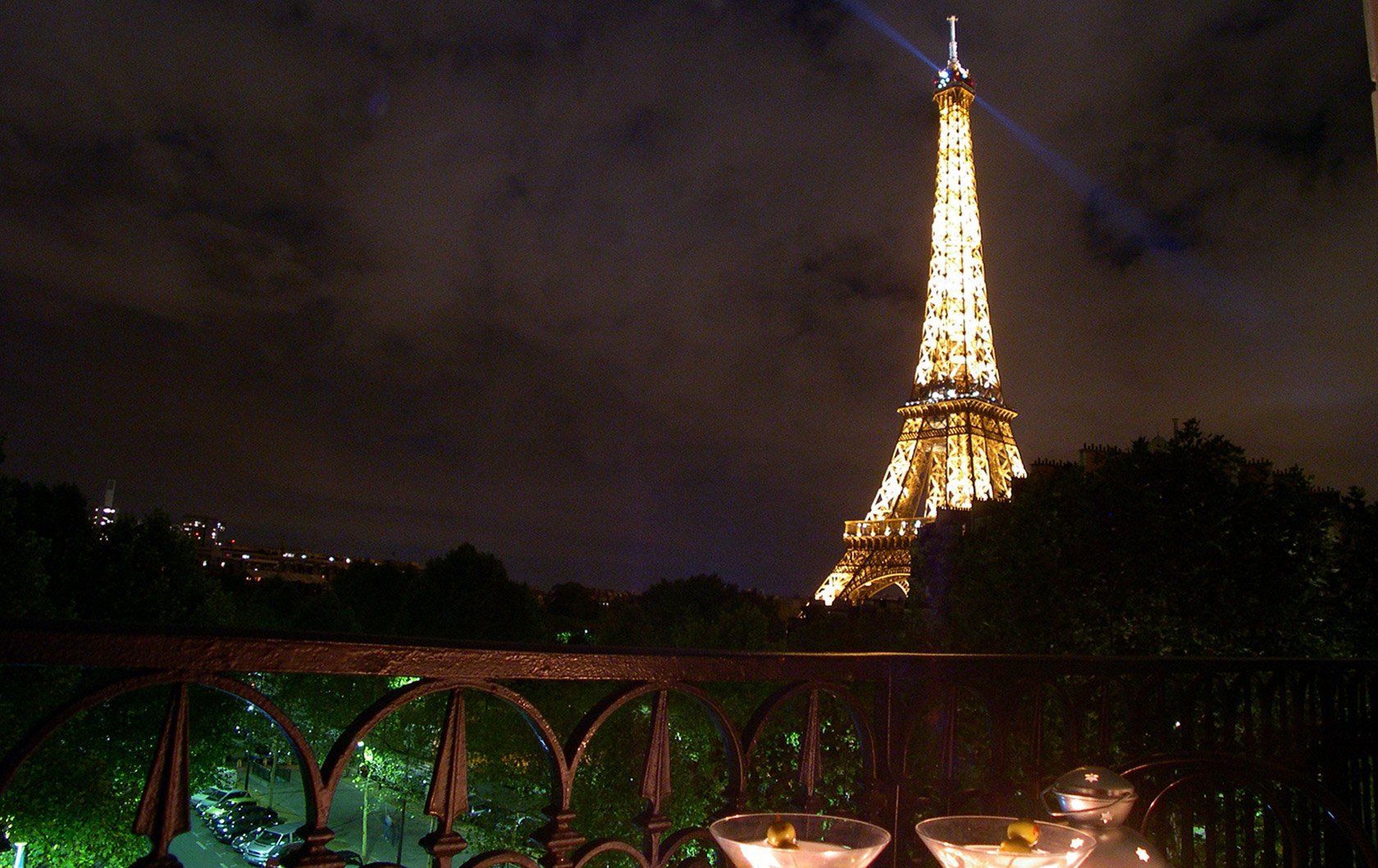 merlot-night-view-martini