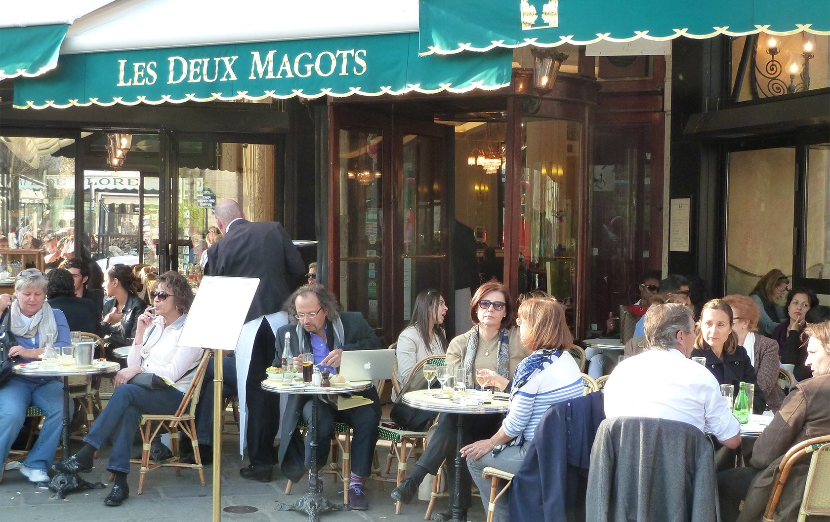 april-2011-les-deux-magots