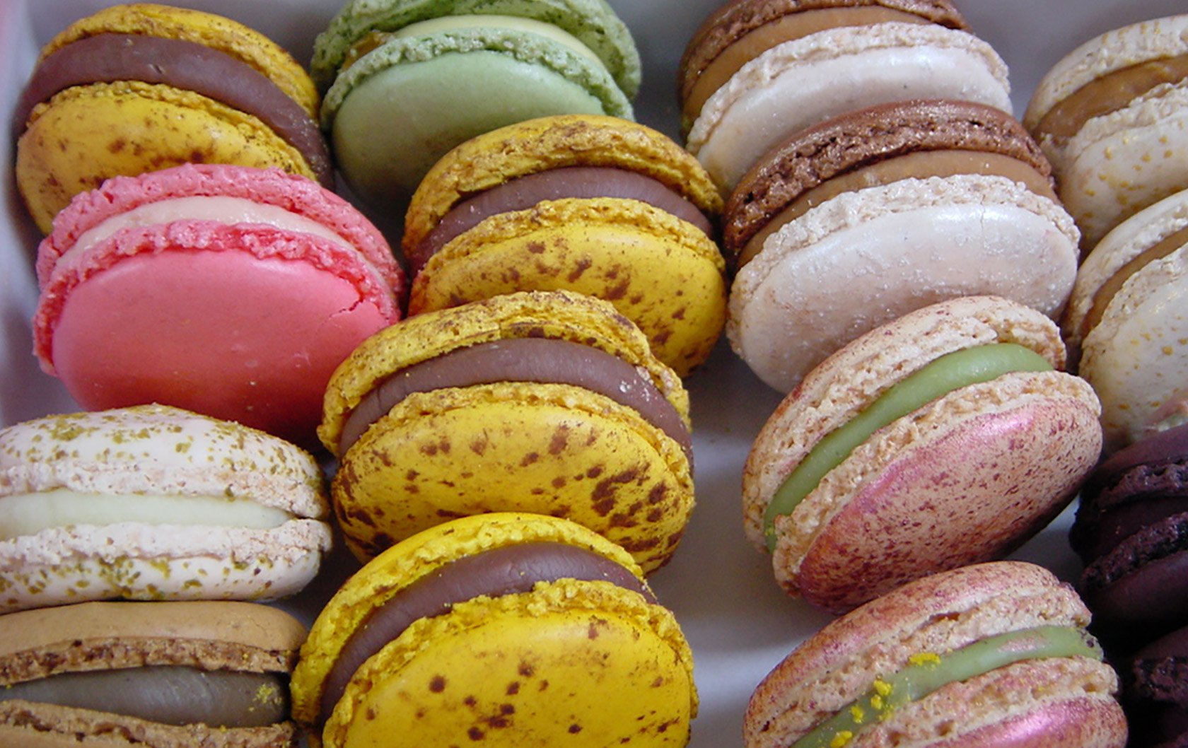 april-2011-macarons