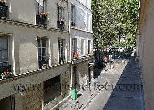 Paris Perfect Vacation Rental in 5th Arrondissement Near Seine