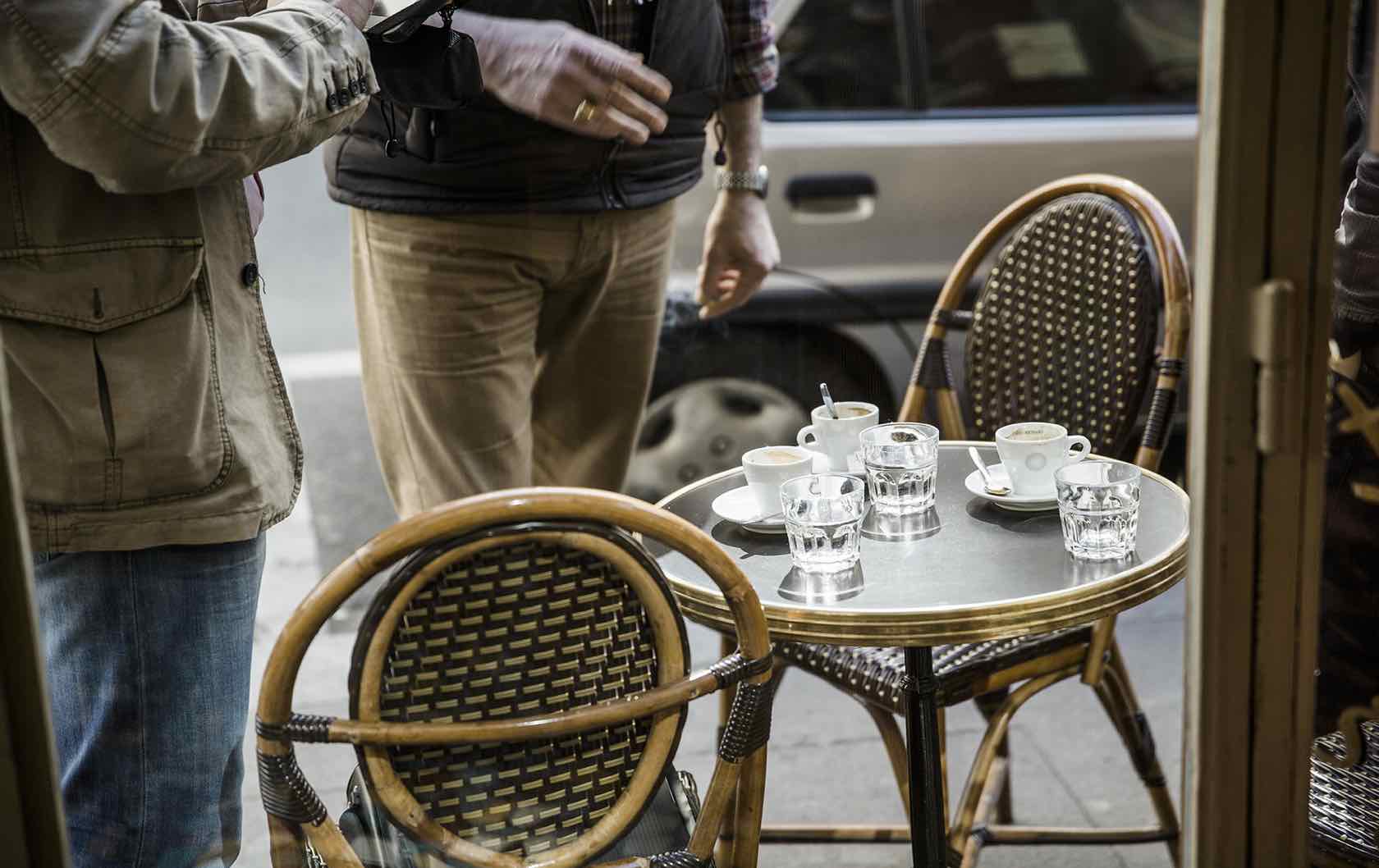 French Restaurant Etiquette: How to Avoid a Faux Pas in Paris by Paris Perfect cafe