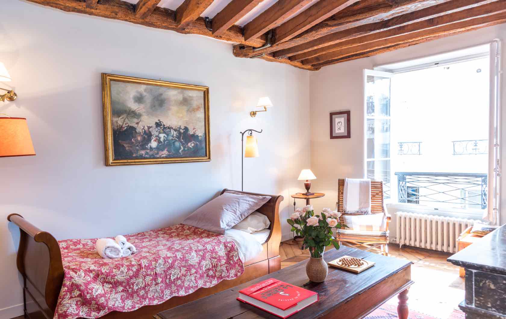 The Dolcetto Apartment - Old-World Comfort in Saint-Germain-des-Près