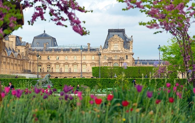 Saint Estèphe 2-bedroom apartment rental in the Marais - Paris Perfect