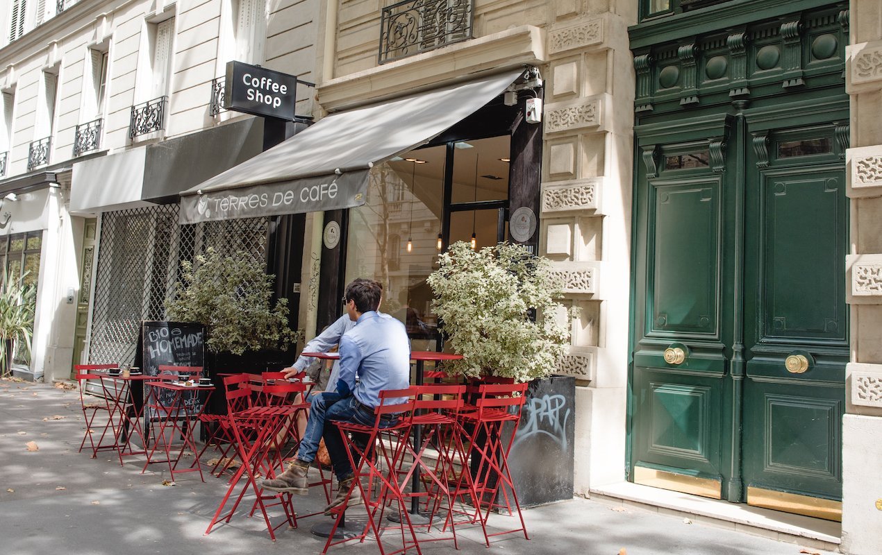 Paris cafés for people watching by Paris Perfect