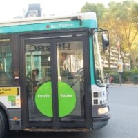 Guide to the 63 Bus in Paris - Amazing for Sight-seeing!