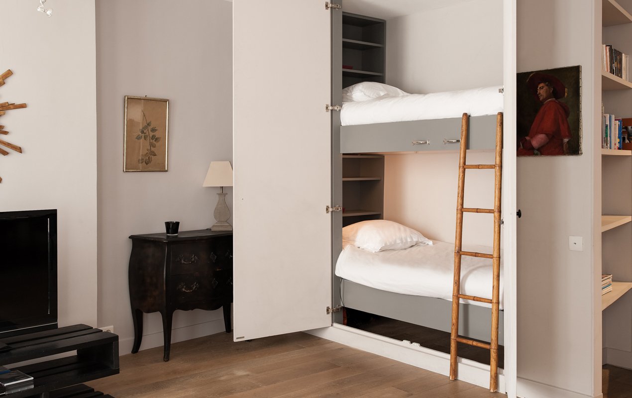 1 Bedroom Rental in Saint Germain des Pres - Bonnezeaux by Paris Perfect