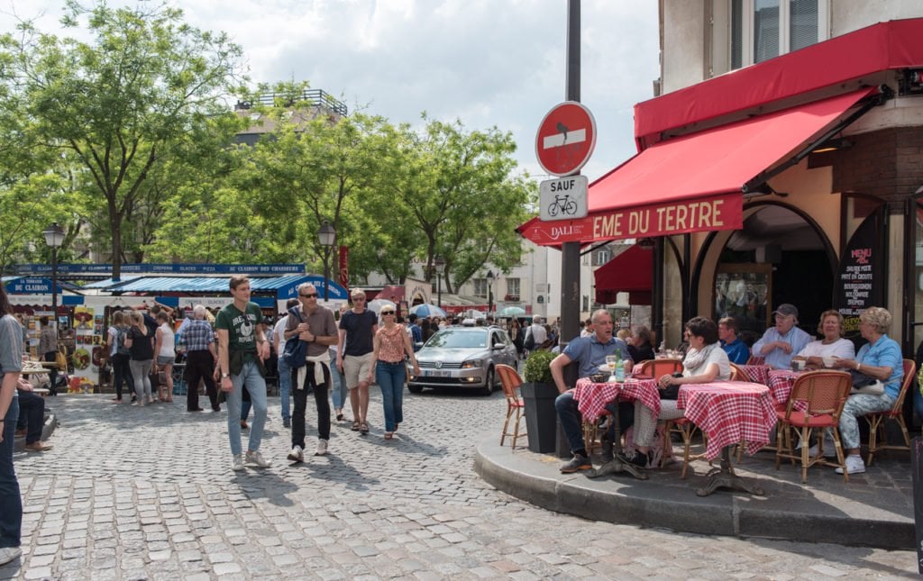 Place du Tertre, Montmartre | Paris Perfect