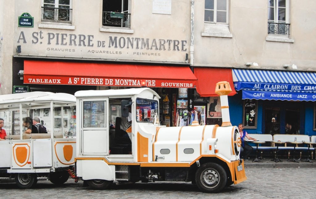 Place du Tertre, Montmartre | Paris Perfect