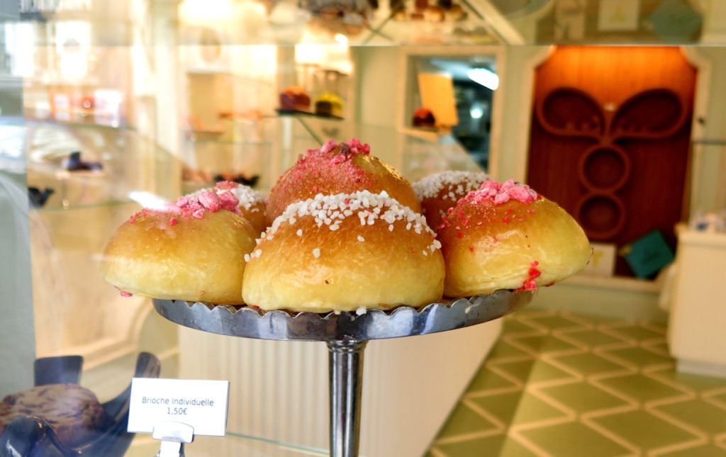 Pastry Shops on Rue Saint Dominique | Paris Perfect