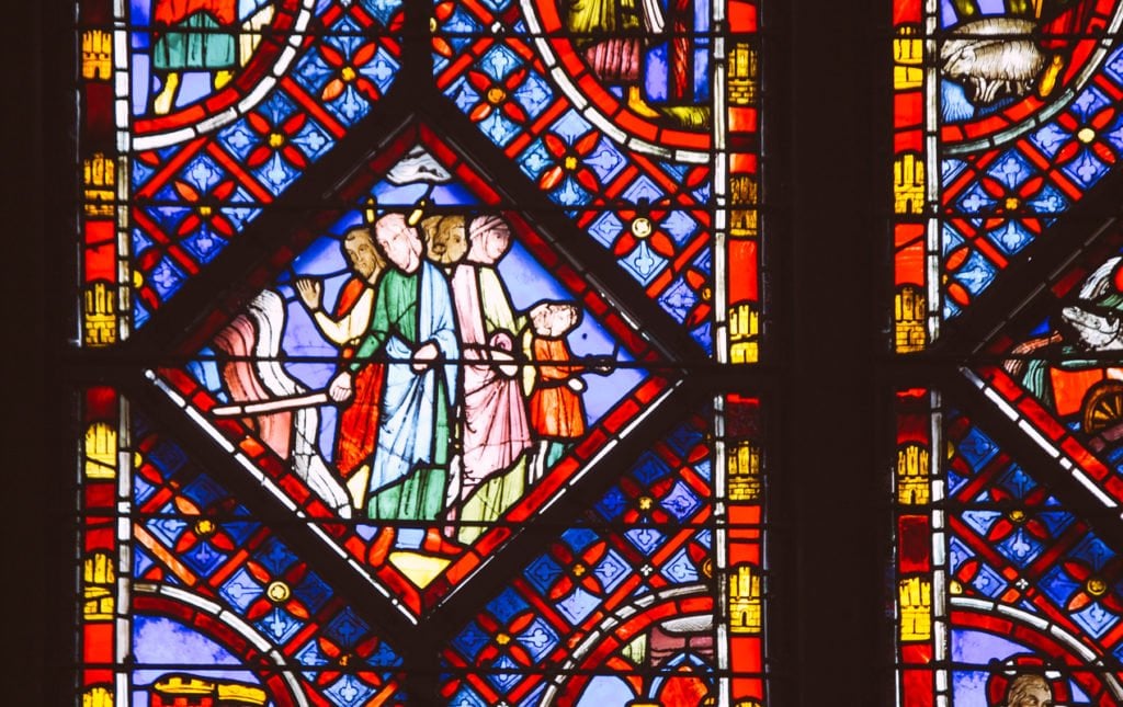 The Dazzling Stained Glass Windows of Sainte-Chapelle | Paris Perfect