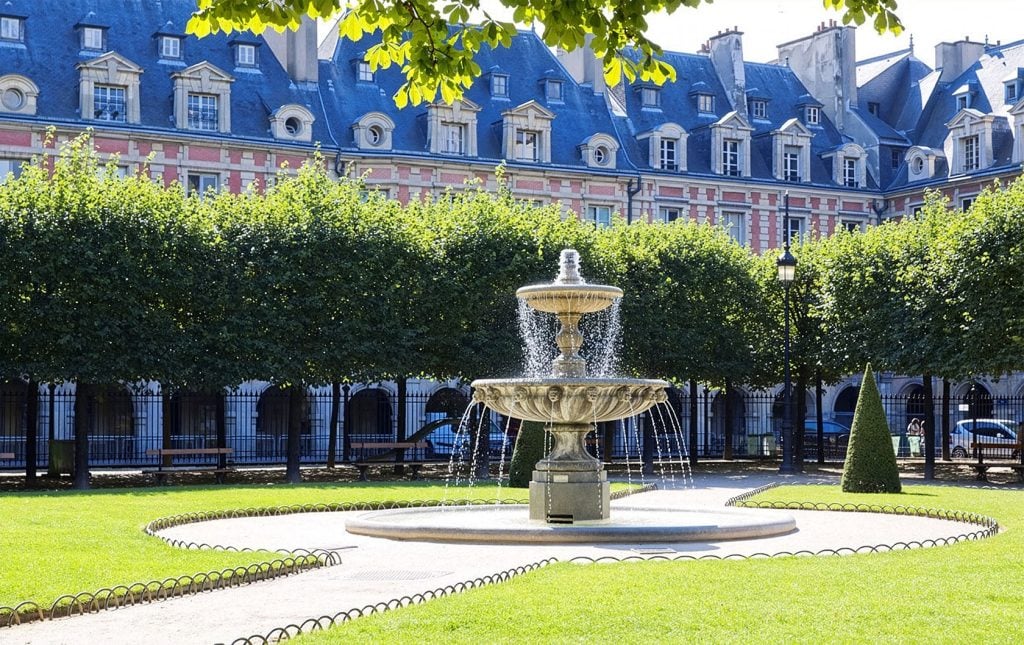 Be Guided into the Heart of Le Marais