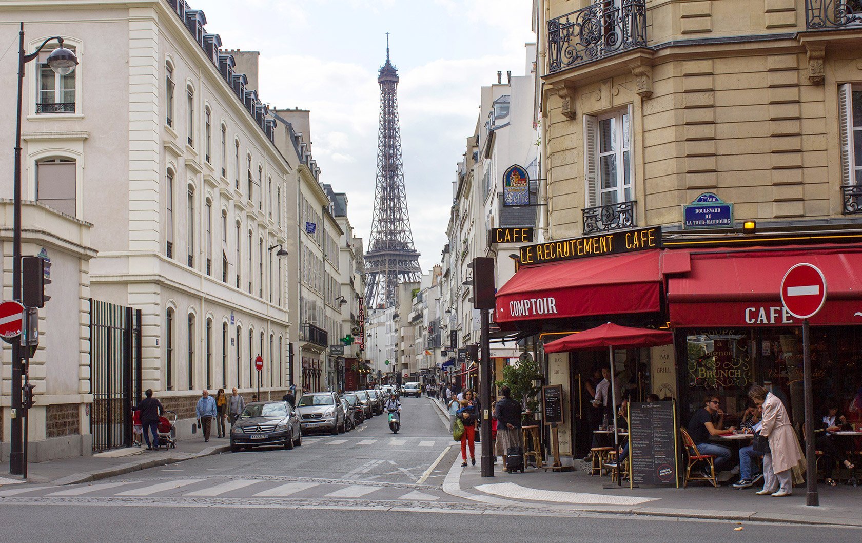  Rue  Saint Dominique One Of The Best Shopping Streets In 