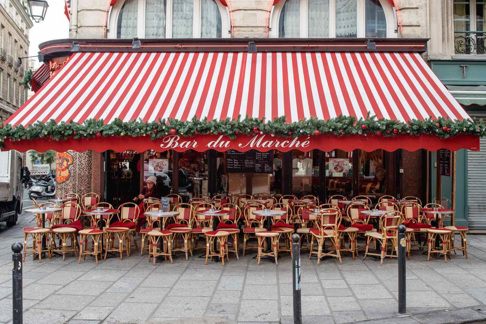 Christmas decor in Paris