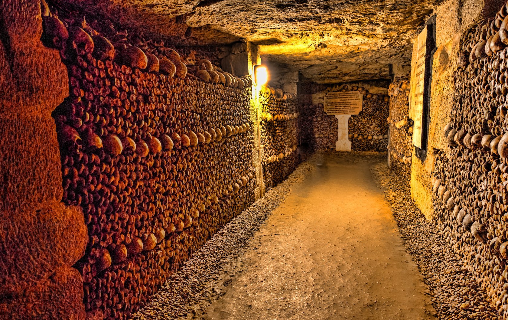 guided tour of catacombs