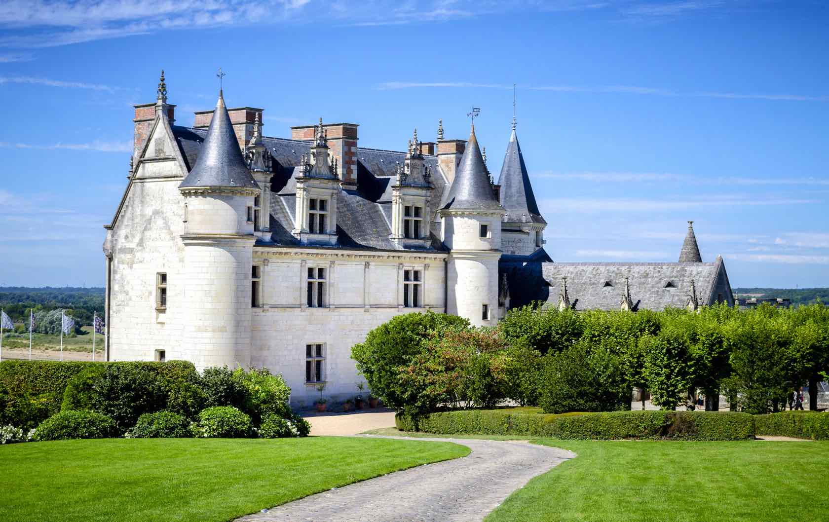 Different Day Trips From Paris by Paris Perfect Amboise Castle