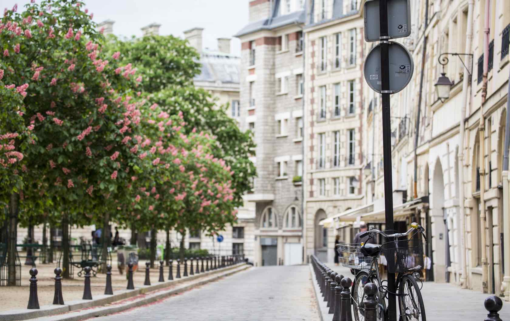 Place Dauphine Paris beautiful squares in Paris