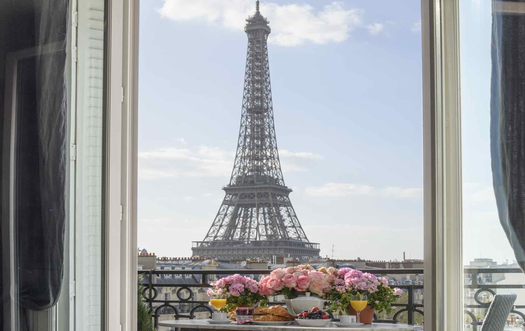 Chateau Latour apartment Paris