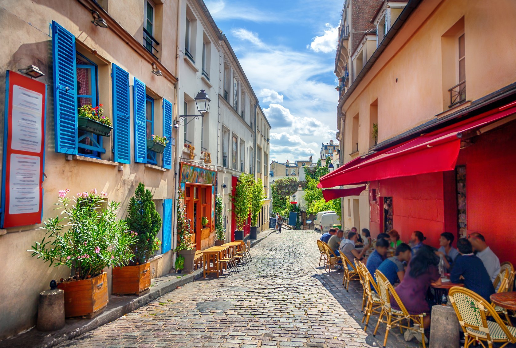 Montmartre 7 Sensational Summer Walks in Paris