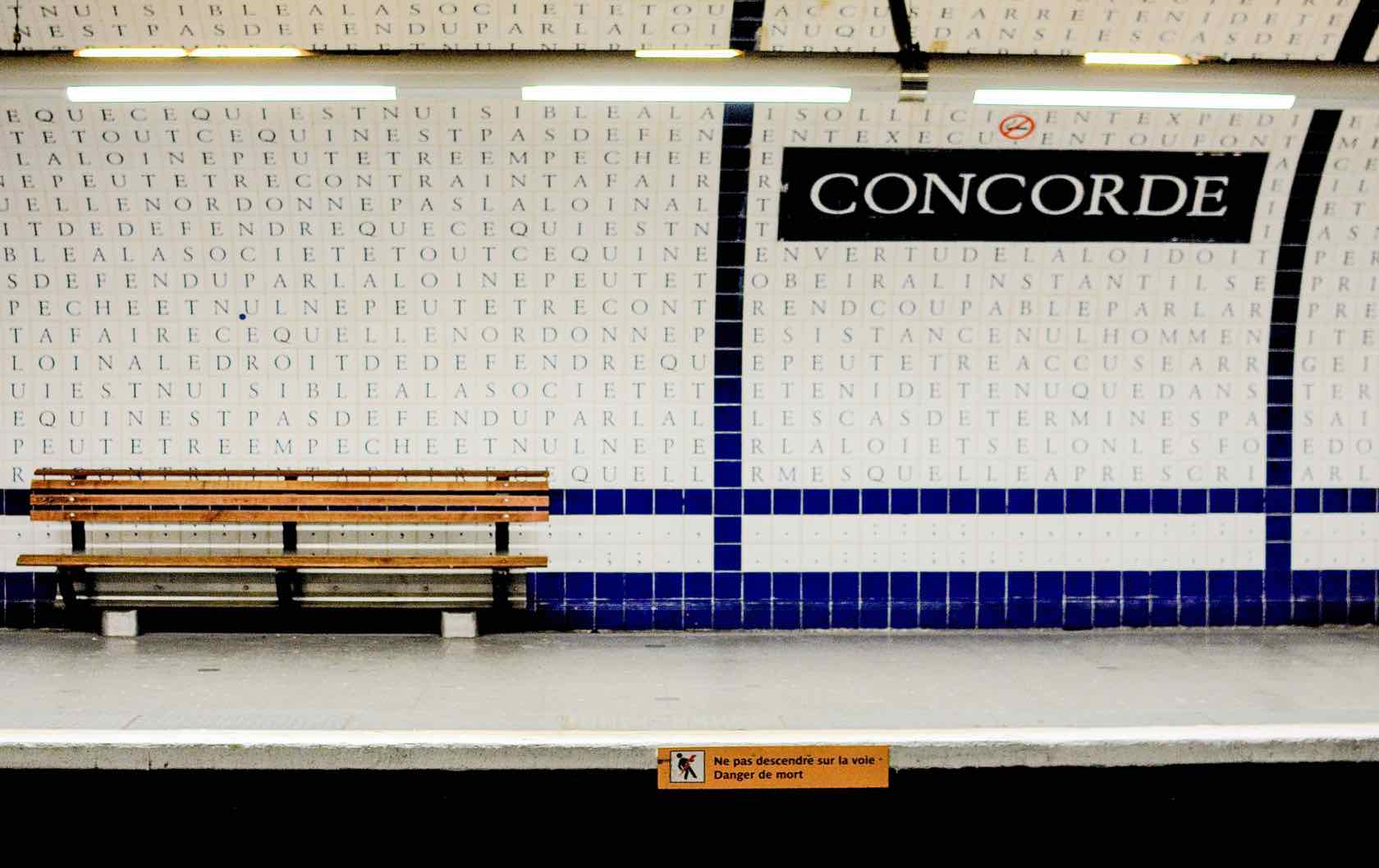 Concorde Paris Metro