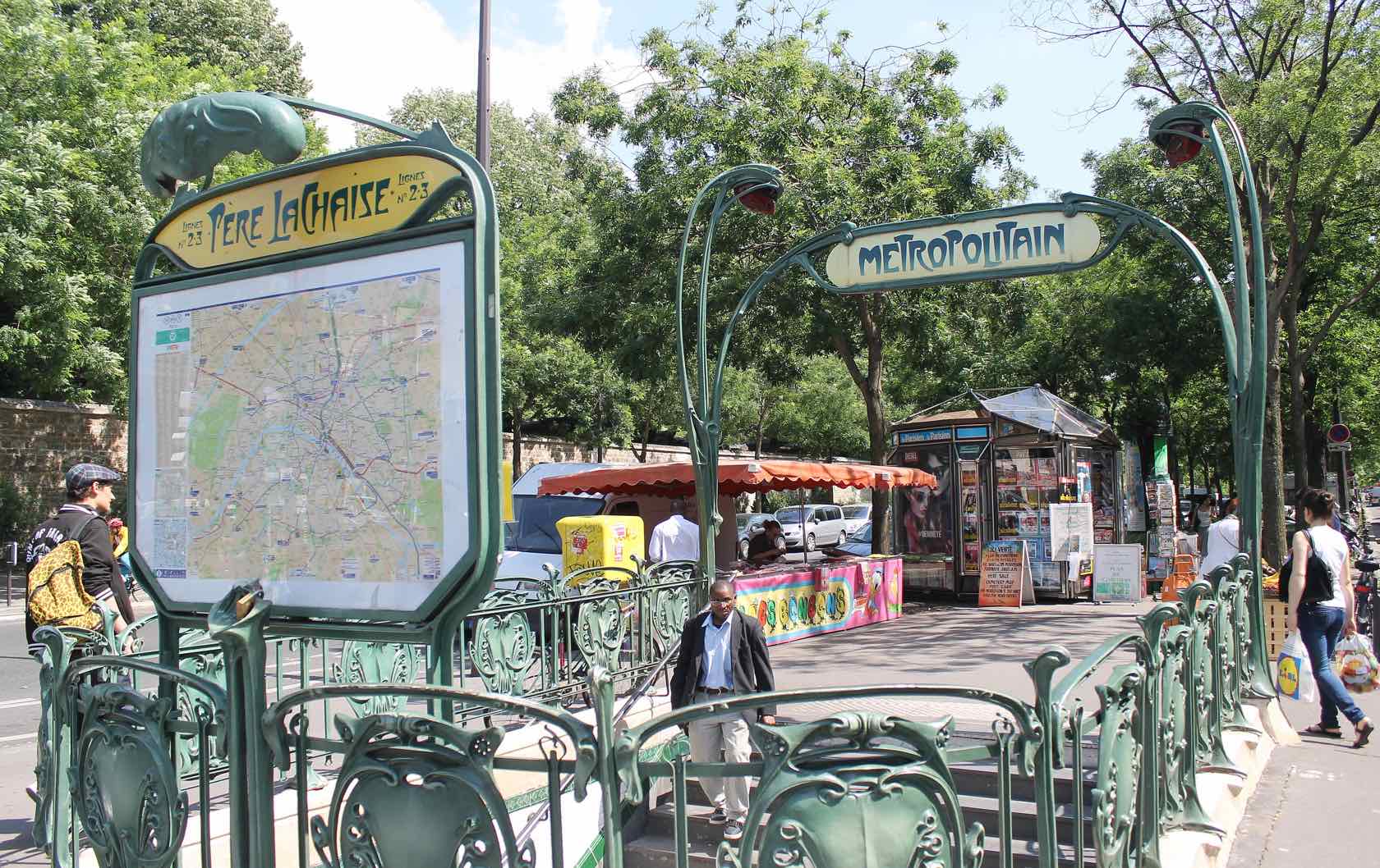 Paris Metro Station Entrance Père Lachaise