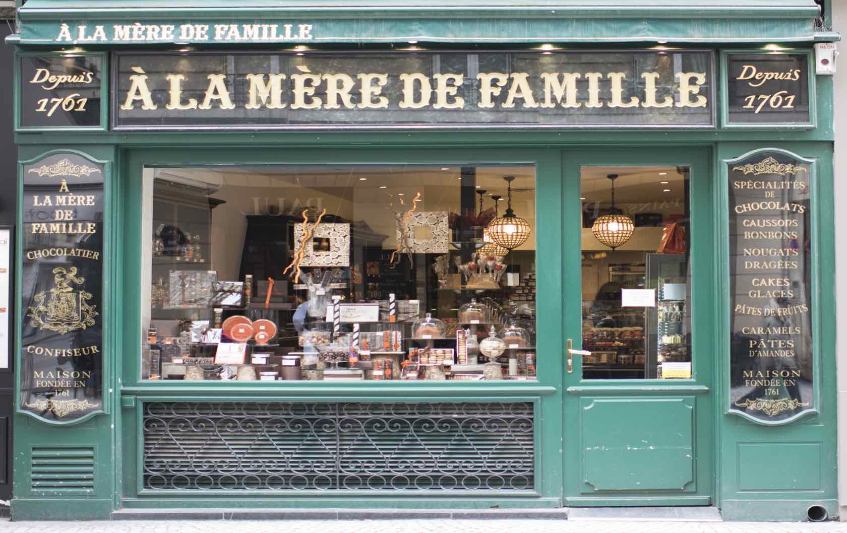 French desserts to eat in Paris chocolate shop