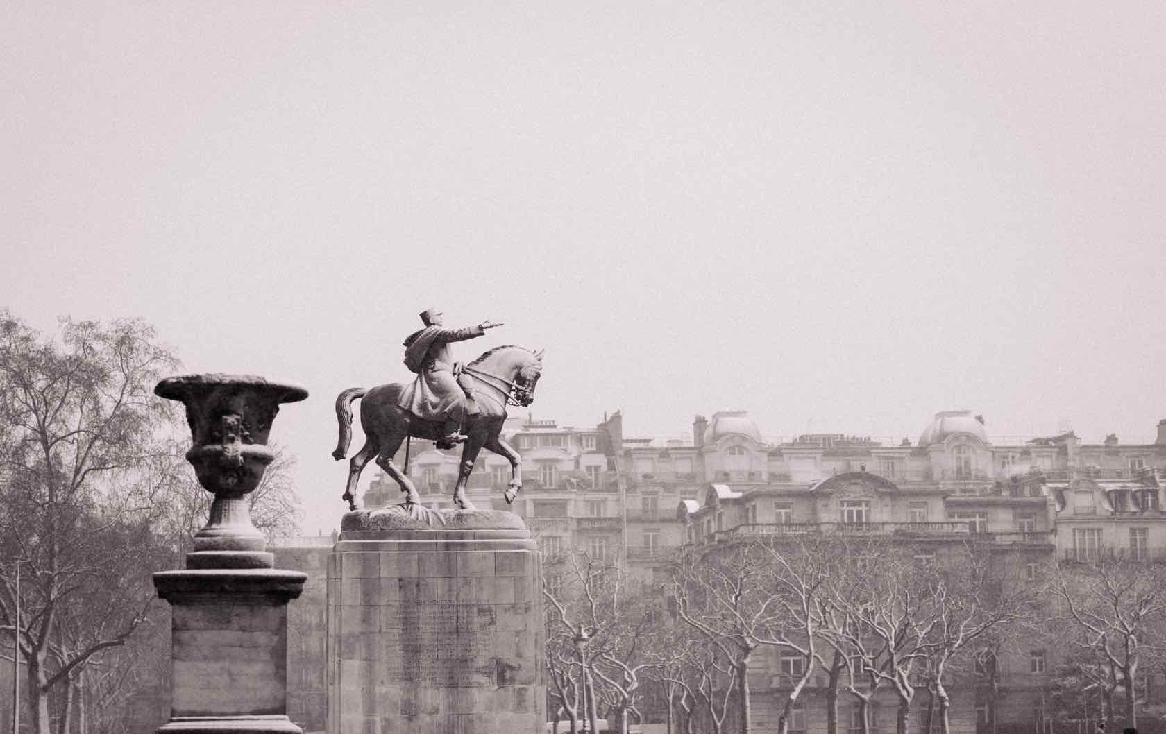 Winter in Paris Champ de Mars 