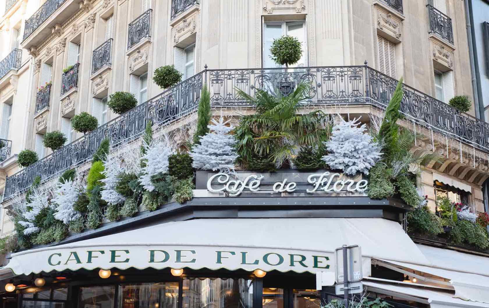 A Guide to Christmas in Paris Cafe de Flore