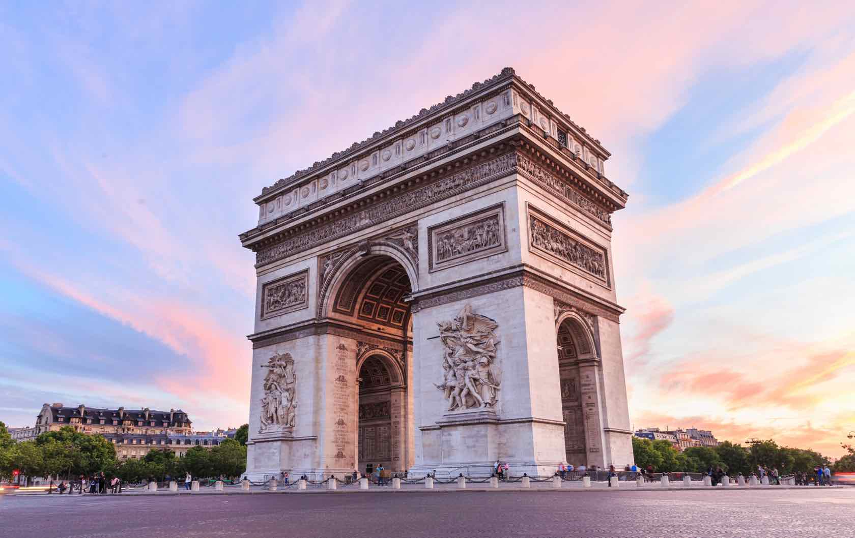 Arc de Triomphe visit France in 2020