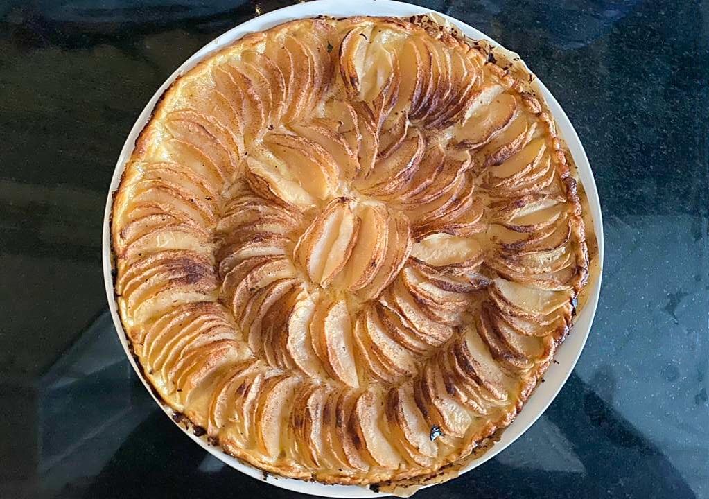 French apple tart